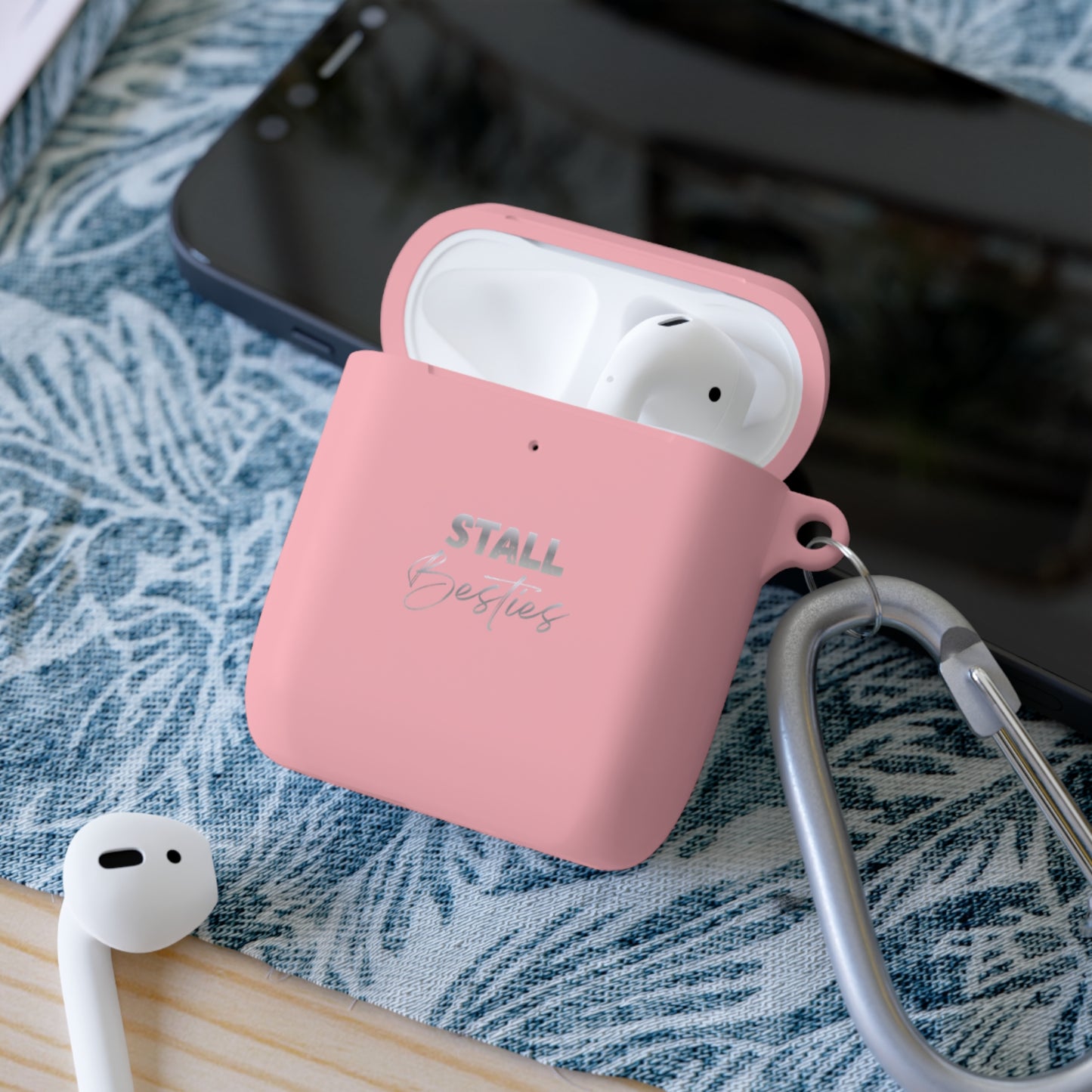 Minimal Personalized AirPods Case Cover — Custom Name Script with Carabiner