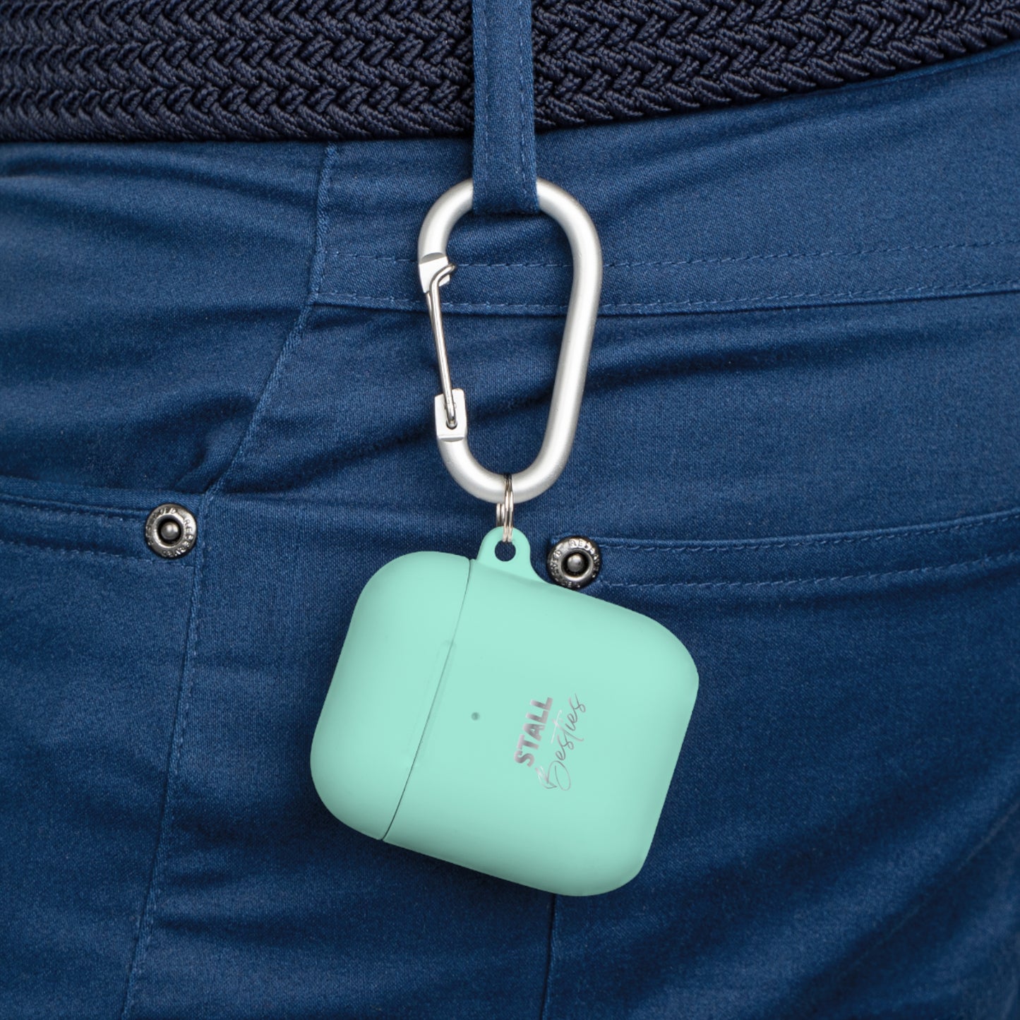 Minimal Personalized AirPods Case Cover — Custom Name Script with Carabiner
