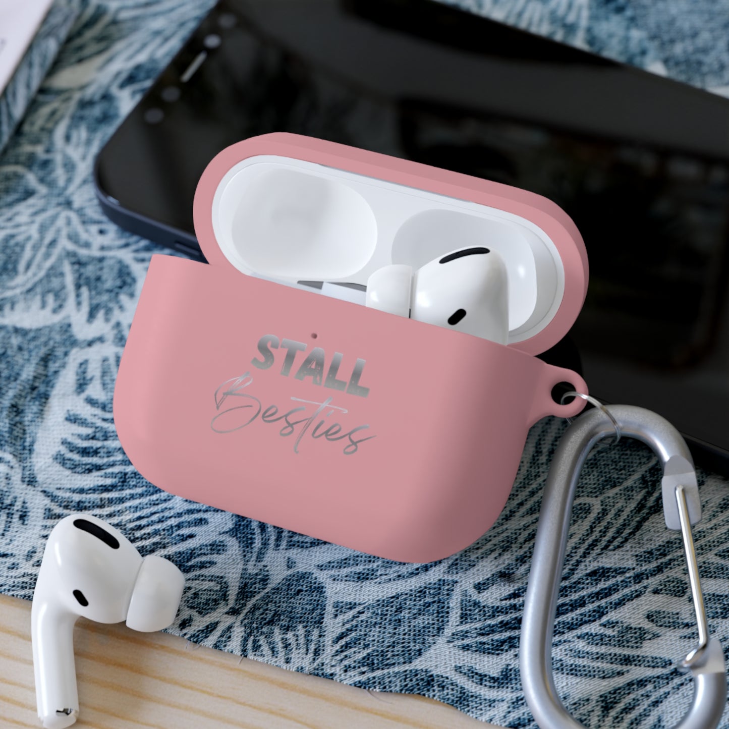 Minimal Personalized AirPods Case Cover — Custom Name Script with Carabiner