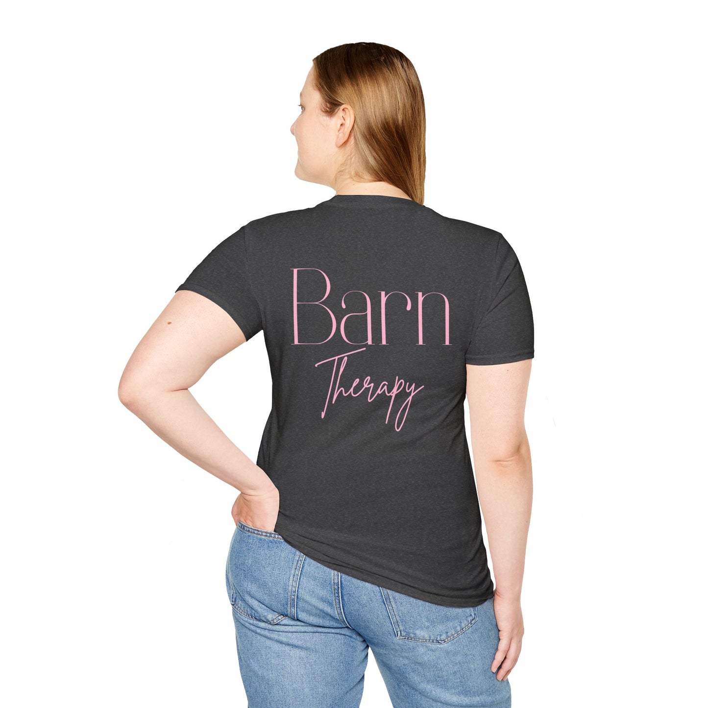 Barn Therapy T-Shirt | Reitsport Statement Shirt für Pferdeliebhaber | Equestrian Lifestyle Tee | Stall & Horse Lover Gift