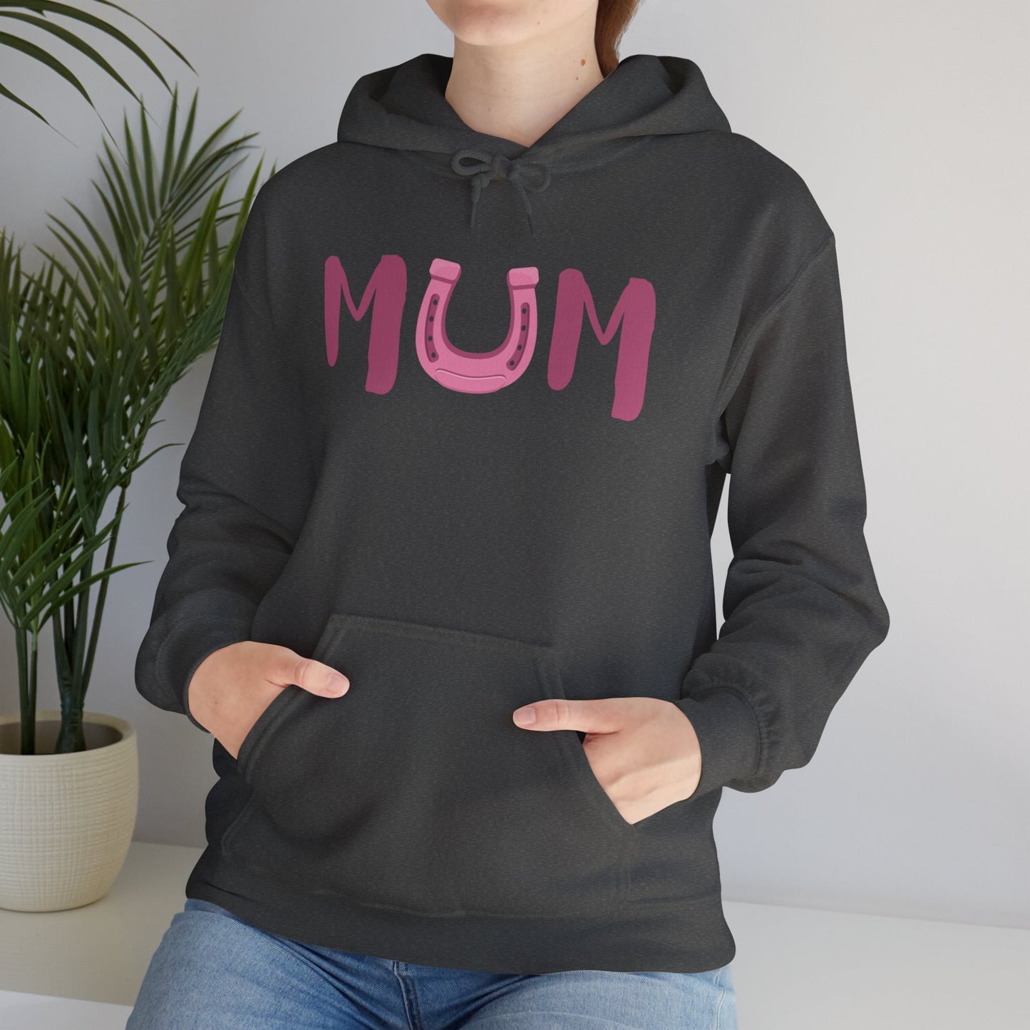MUM Reitsport Hoodie personalisiert mit Pferdename – Pink Horse Mum Hoodie – Geschenk für stolze Pferde-Mama