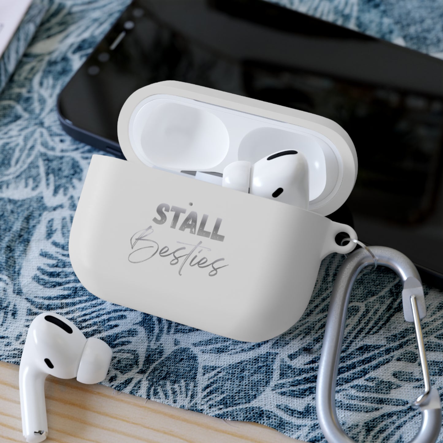 Minimal Personalized AirPods Case Cover — Custom Name Script with Carabiner