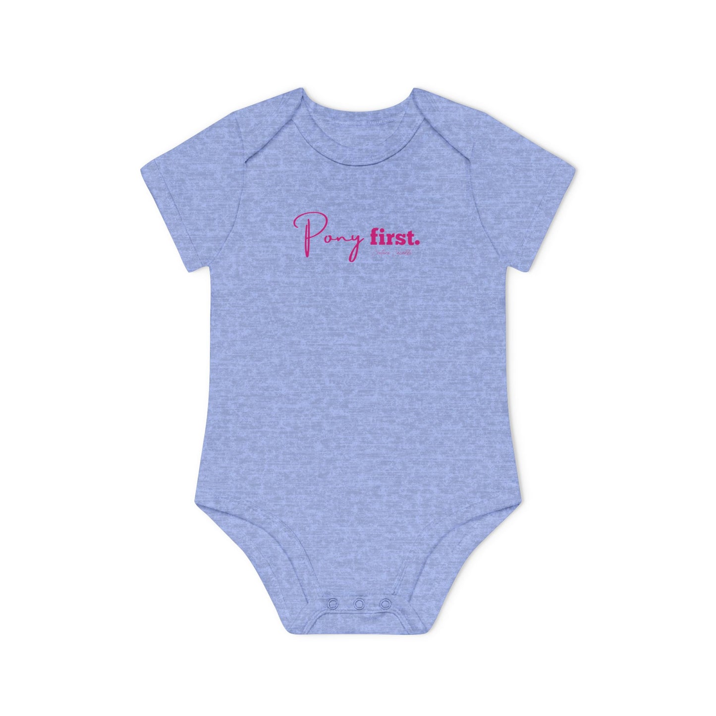 Pony First Baby Body – Pferdeliebe Body | Stall Baby Outfit | Reitsport Geschenkidee