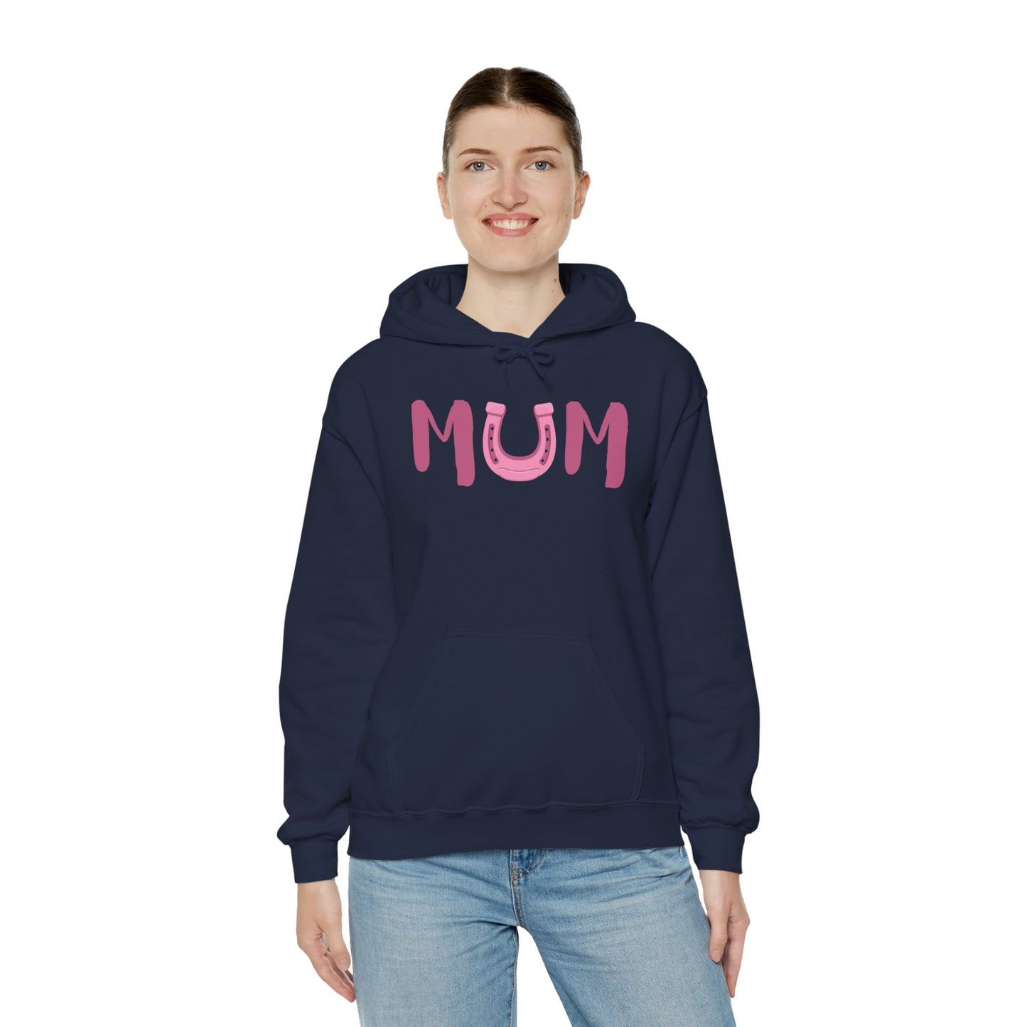 MUM Reitsport Hoodie personalisiert am Ärmel mit Pferdename – Pink Horse Mum Hoodie – emotionales Stall Statement