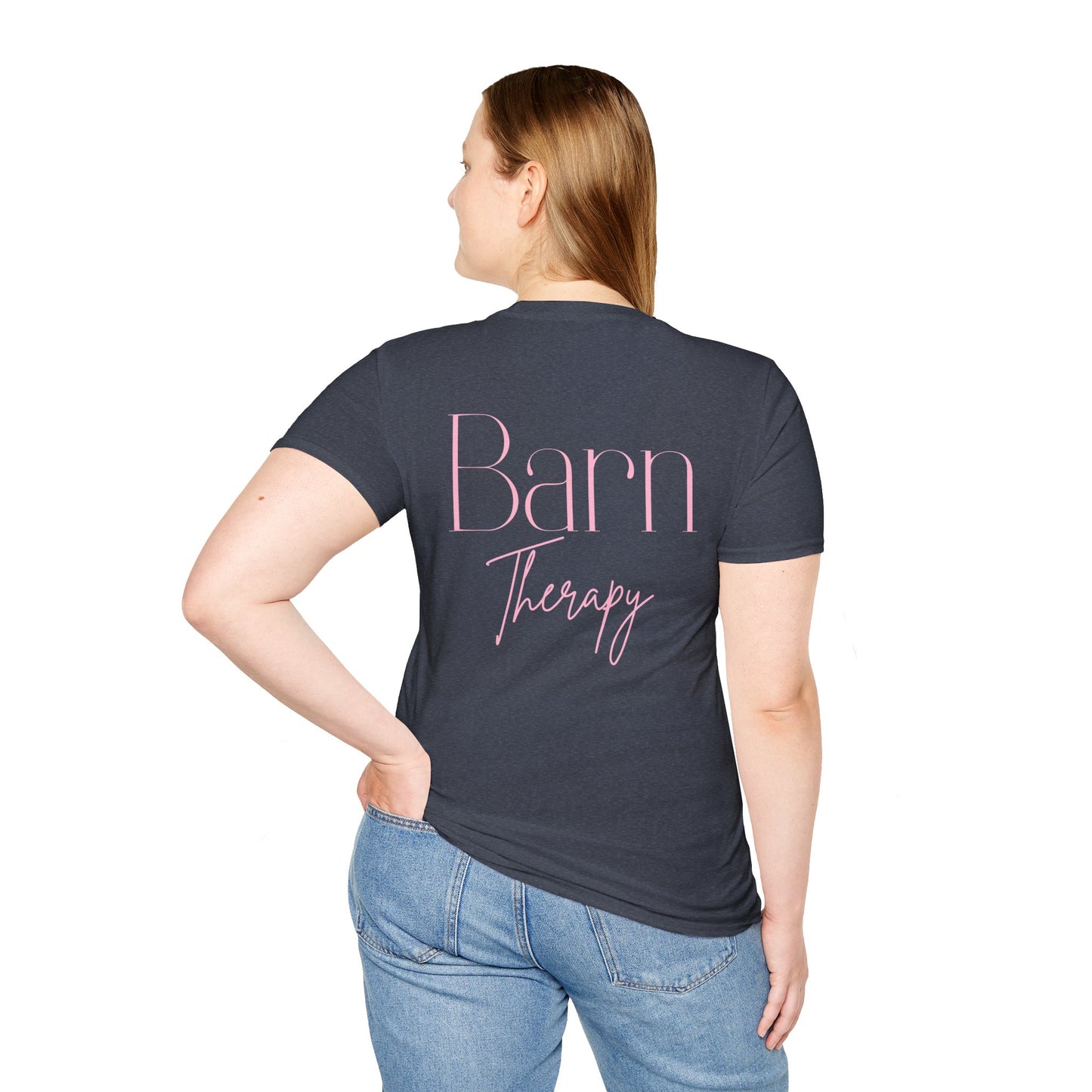 Barn Therapy T-Shirt | Reitsport Statement Shirt für Pferdeliebhaber | Equestrian Lifestyle Tee | Stall & Horse Lover Gift