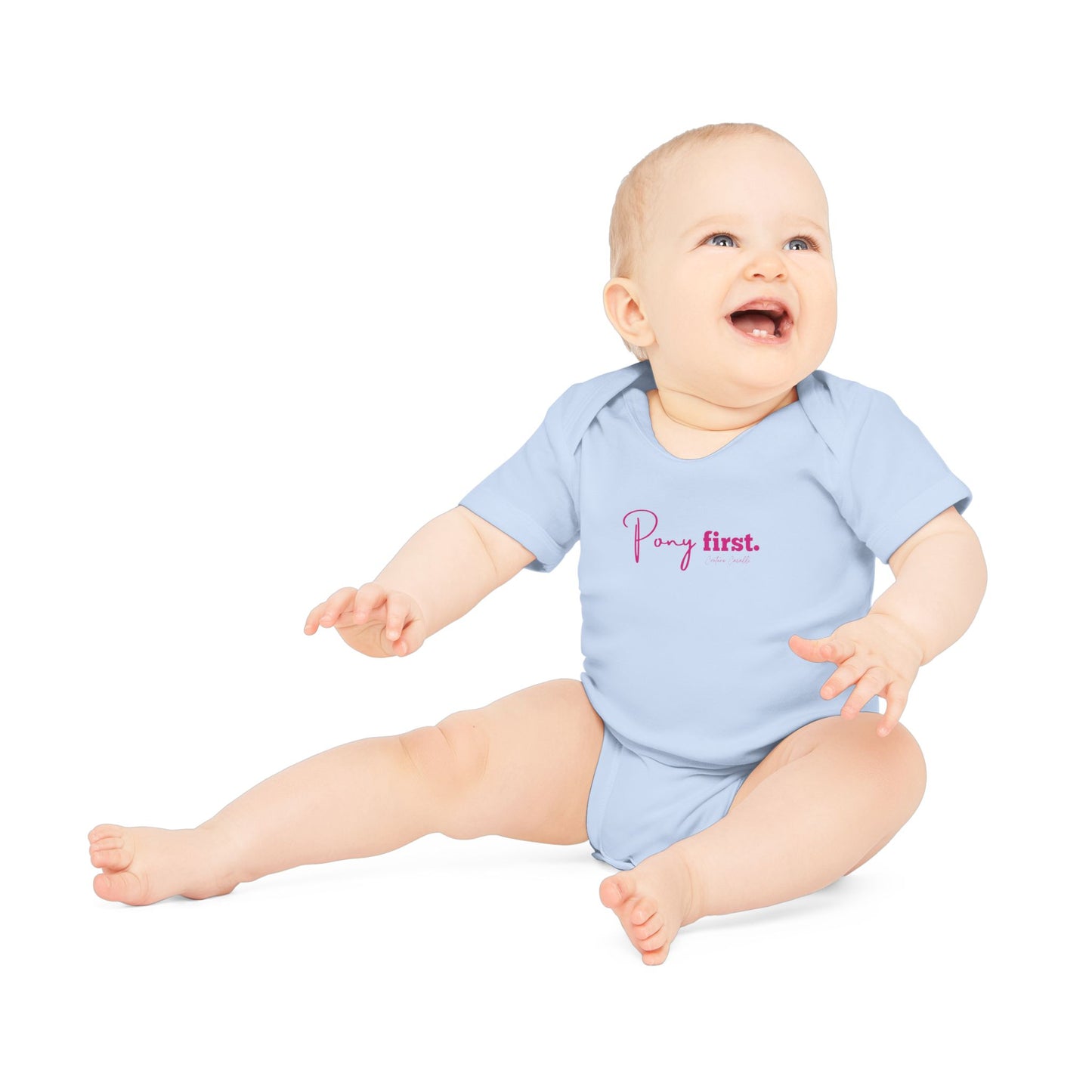 Pony First Baby Body – Pferdeliebe Body | Stall Baby Outfit | Reitsport Geschenkidee