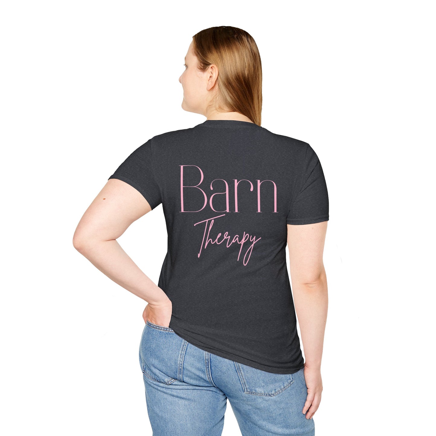 Barn Therapy T-Shirt | Reitsport Statement Shirt für Pferdeliebhaber | Equestrian Lifestyle Tee | Stall & Horse Lover Gift